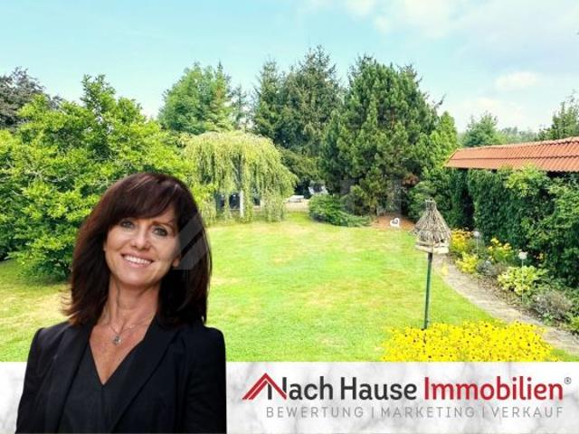 Ihr perfektes Zuhause für Geschäftstermine. Attraktives Wohnhaus mit Geschäftspotenzial und großem Garten