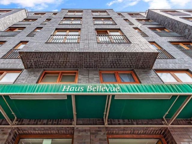 Ihr Pied à terre im politischen Zentrum Berlins. Reputationsstarkes Apartment im Haus Bellevue