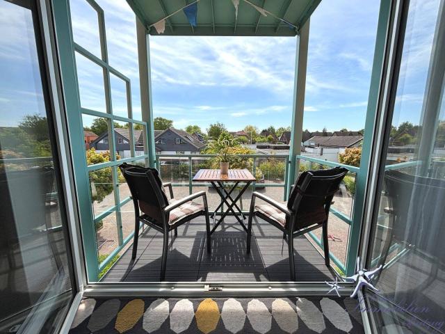 Ihr Rückzugsort am Meer Charmante ETW mit sonnigem Balkon direkt an der Ostsee in Stein