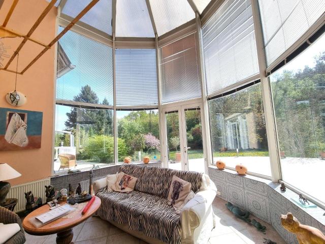 Imposante Villa in wertvoller Lage an der österreichischen Grenze, auf 6000m² Traumgrundstück