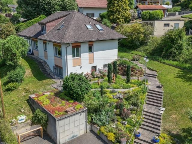 Ihr Rückzugsort mit Weitblick Freistehendes 6.5 Zimmer Einfamilienhaus mit Gartenidylle