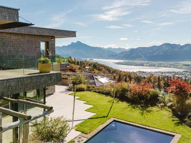 Ihr Traumdomizil mit Panorama! Exklusives Wohlfühl Chalet mit spektakulärem Seeblick