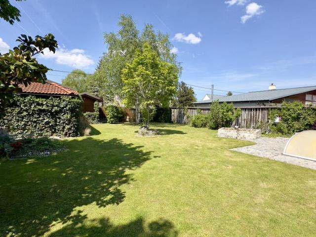 Ihr Traumhaus mit Garten, überdachten Pool und Terrasse! Eleganter Bungalow in Tribuswinkel!