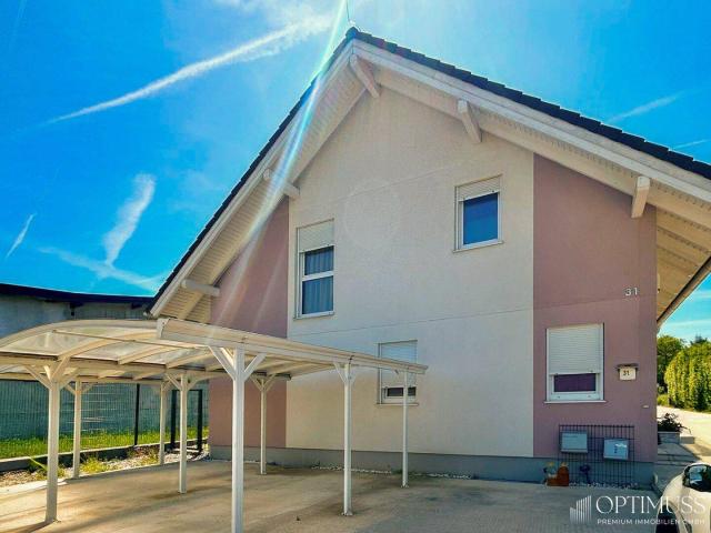 IHR TRAUMHAUS MIT POOLPARADIES UND GROSSZUGIGEM RAUMANGEBOT!