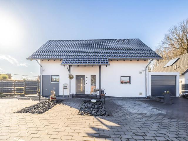 Ihr Traumhaus der Zukunft! Wohnglück ohne Grenzen in TOP Lage von Breitscheid Hochscheid!