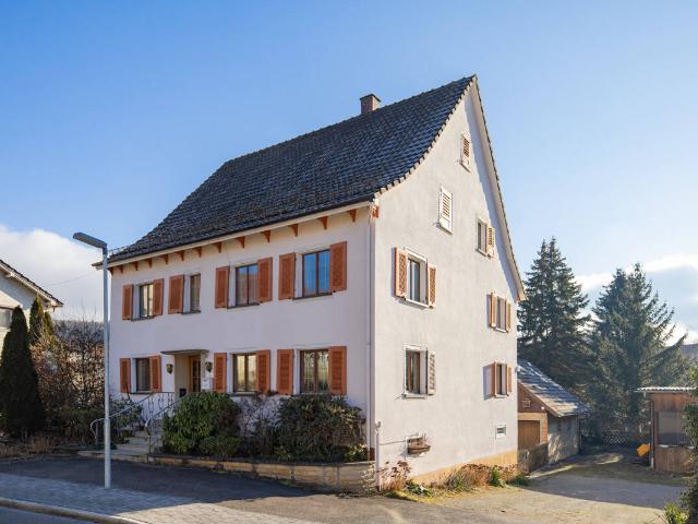 Ihr Traumhof in Binningen Vielseitig, charmant, rentabel