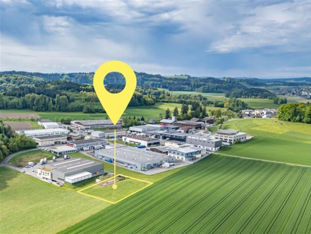 Ihr zukünftiger Standort Grundstück mit bewilligtem Projekt