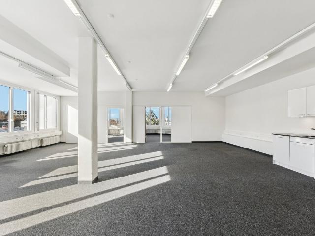 Ihre neue Bürofläche in Kloten – zentral, praktisch und vielseitig