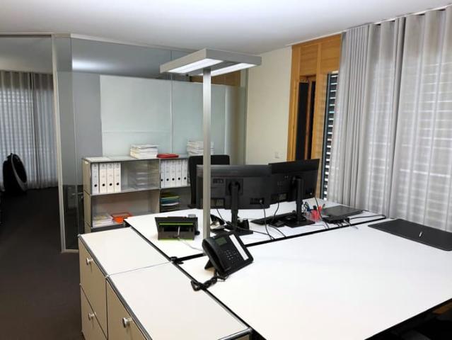 IHRE NEUE FIRMENZENTRALE
