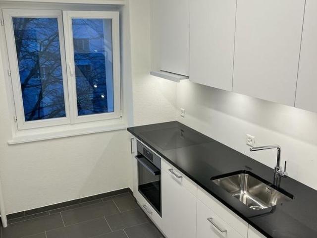 Ihre neue Wohnung neben der Schule und dem Sportplatz