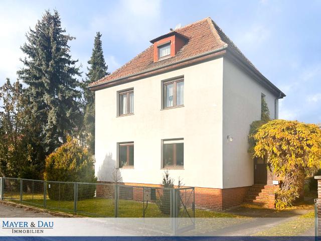 Märchenviertel: Modernisierungsobjekt mit großem Grundstück in Köpenick! Teilung möglich! Obj 8251