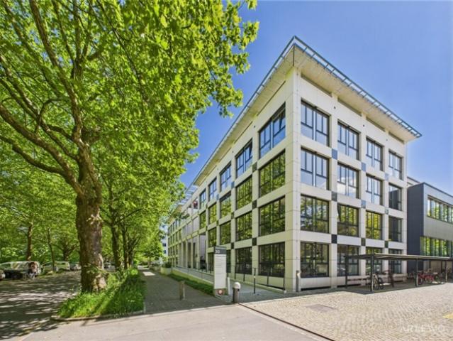 Ihre Bürofläche in Bahnhofs und Seenähe!