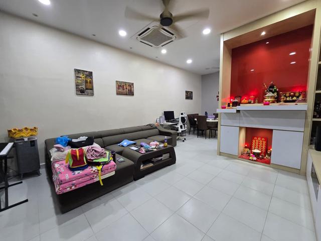 IOI BANDAR PUTRA KULAI 2Storey Terrace House FOR SALE