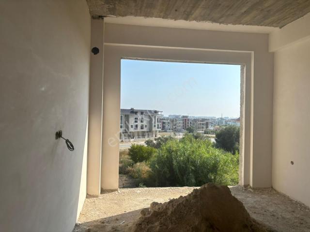 Ilıca Da Deniz Manzaralı 1+1 Satılık Daire.