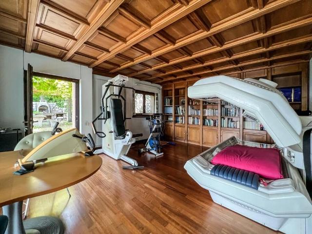 Il paradiso perfetto per le famiglie: Spaziosa casa 10.5 locali a Tremona! Dreamo. Ch