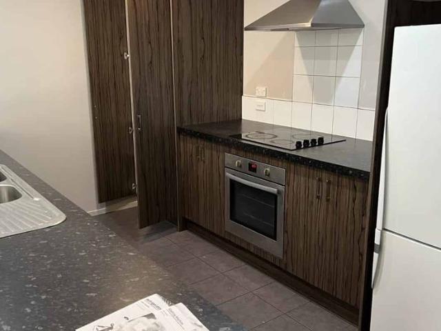 ILAM MODERN 6 BEDROOM/6 BATHROOM PROPERTY, HUGE LIVING SPACE, DOUBLE GARAGE