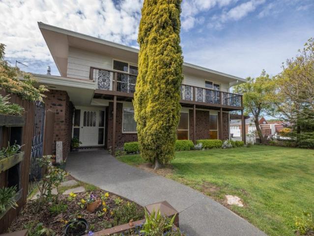 ilam, 6+ bedrooms