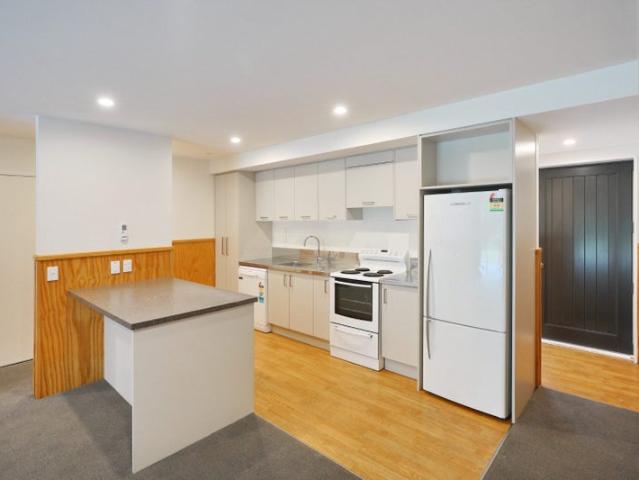 Ilam, 6+ bedrooms