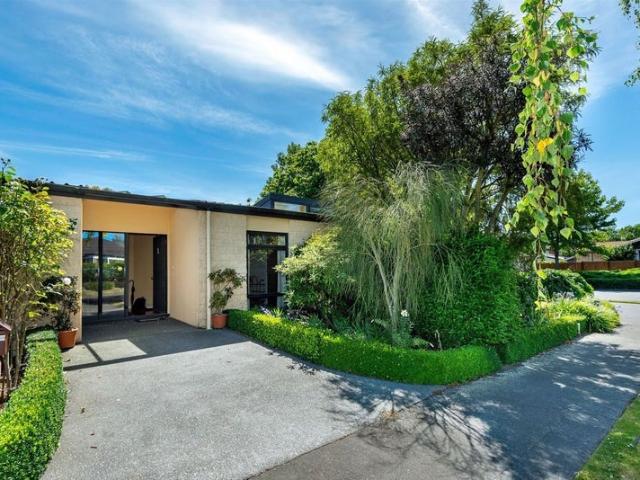 ilam, 6+ bedrooms