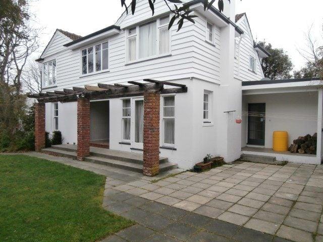 Ilam, 6+ bedrooms