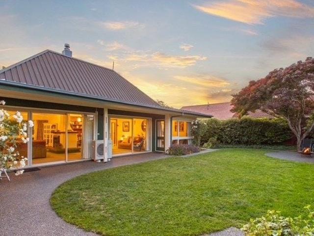 ilam, 6+ bedrooms