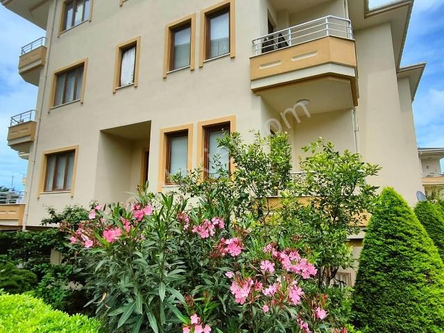 Şile Koru Evleri'nde Deniz Manzaralı Ve Ferah 4+2 Dubleks Daire
