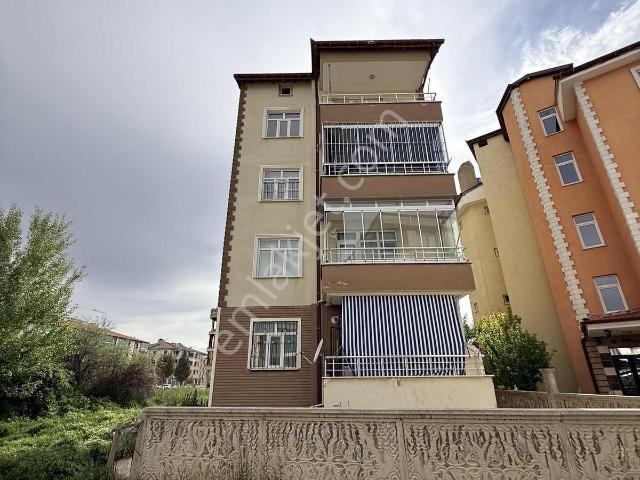 Ilgın Camiatik Mahallesinde Bakımlı 2+1 Daire