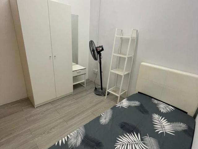 Ilive Hostel at Subang Jaya SS15 Single room