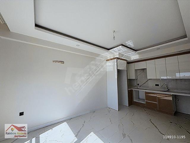 ILICA DA ÖNÜ AÇIK HAVUZLU 1+1 SATILIK DAİRE.