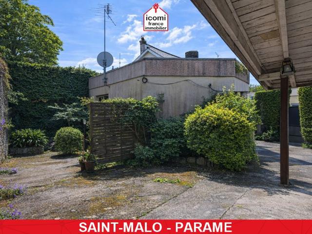 ILLE ET VILAINE Saint Malo 35400 A VENDRE MAISON T4 DE 90M² AVEC HANGAR 40M² GARAGE 17M² PARKING 2/3 VOITURES TERRAIN CLOS DE +450M² ACTIVITES COMMERCIALES A ETUDIER