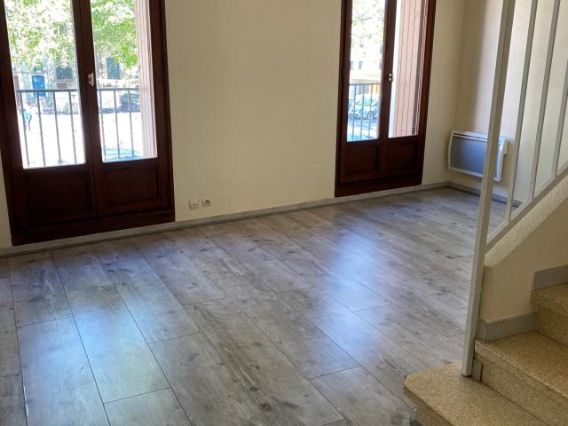 ILLE SUR T ET F 3 en Dupplex spacieux et lumineux de 95 m2 hab Vue dégagée Groupement Immobilier 66