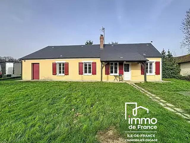 Illiers Combray 28120 Achat / Vente maison 5 pièces t5 au dernier étage parking
