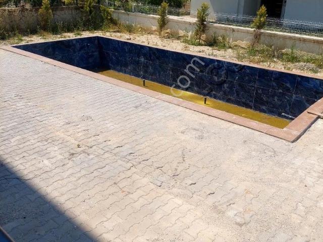 Iluca Da Kiralık 1+1 Dubleks Asansörlü Depolu Sıfır Daire