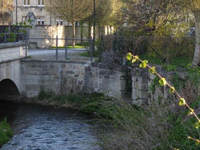 Im Zentrum und mit Tiefgarage!