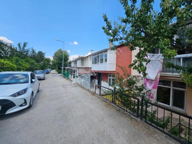 Şimşek'ten Batıkent Uğur Mumcu 3+1+ Depolu Müstakil Tripleks