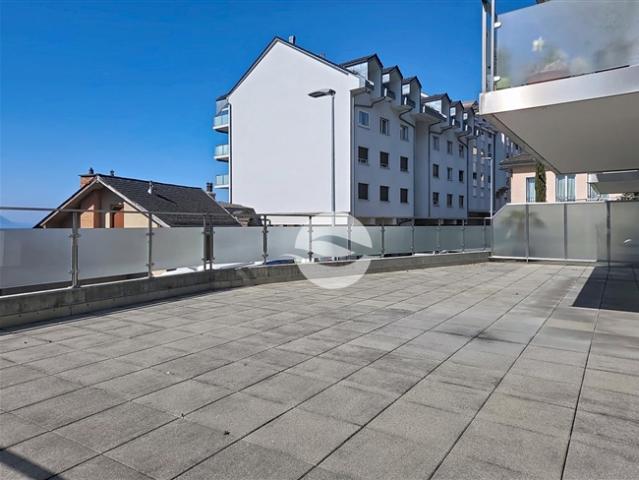 Im Herzen der Riviera | Gut möbliert mit großer Terrasse