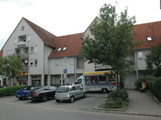 Im Herzen von Maichingen Sie können selber NICHT einziehen! VERMIETETE 2 Zim Wohnung mit Aufzug
