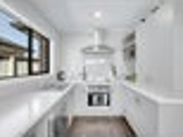 Immaculate Brick, Effortless Living