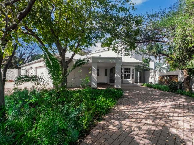 IMMACULATE CHARACTER HOME