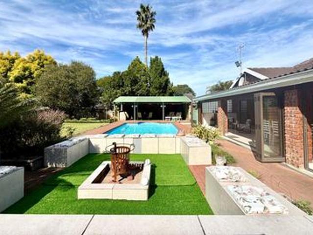 immaculate executive home at a prime.