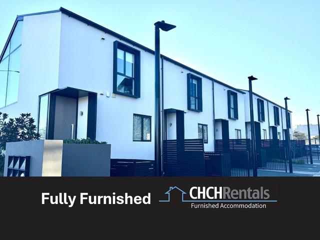 IMMACULATE FULLY FURNISHED INNER CITY APARTMENT!
