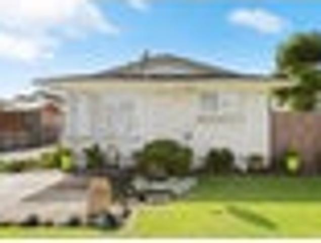 Immaculate Home in Top Location!