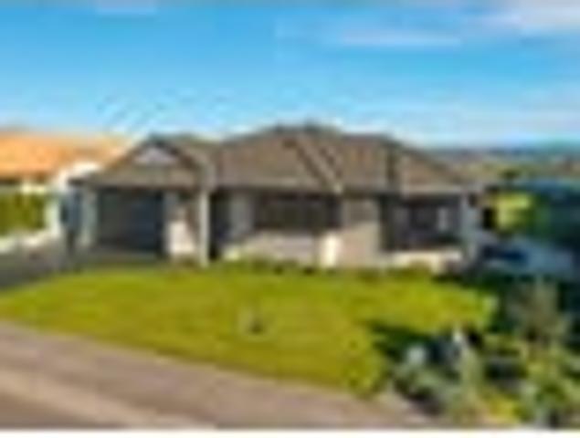 IMMACULATE, SUNNY HOME IN STOKE