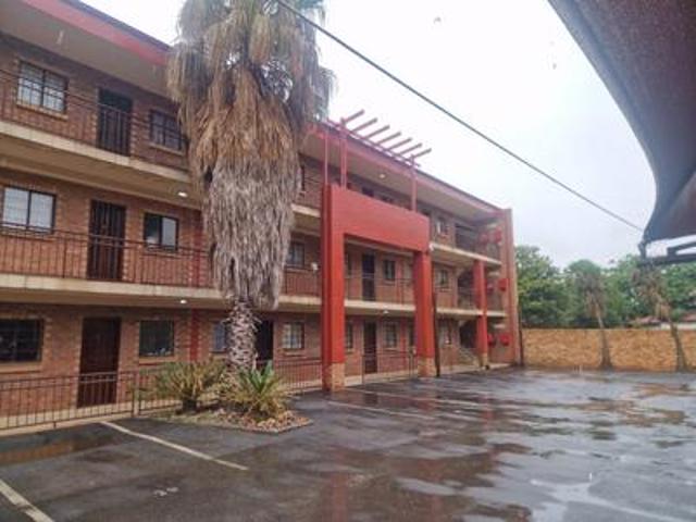 immaculate well positioned apartment.