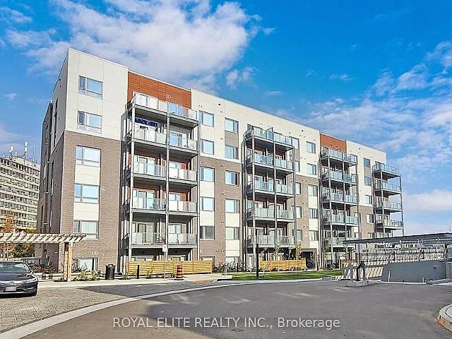 Immaculate 1+1 Condo | Modern Amenities | Parking