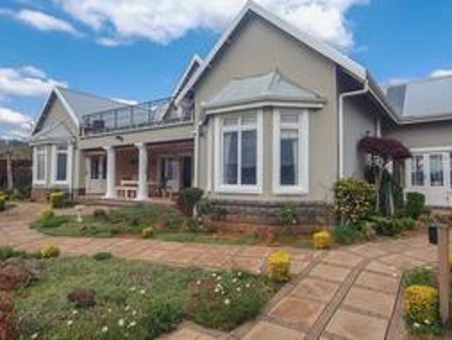 immaculate, 4 bedroom family home p.