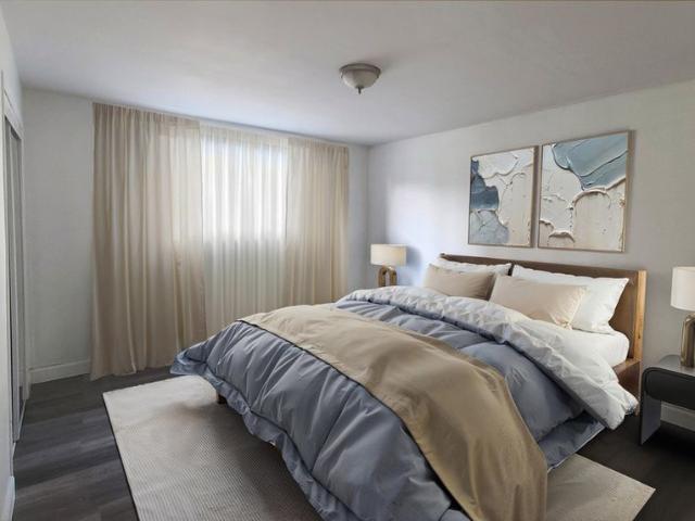 Immense 4½ De 1100 Pi² – Climatisation –