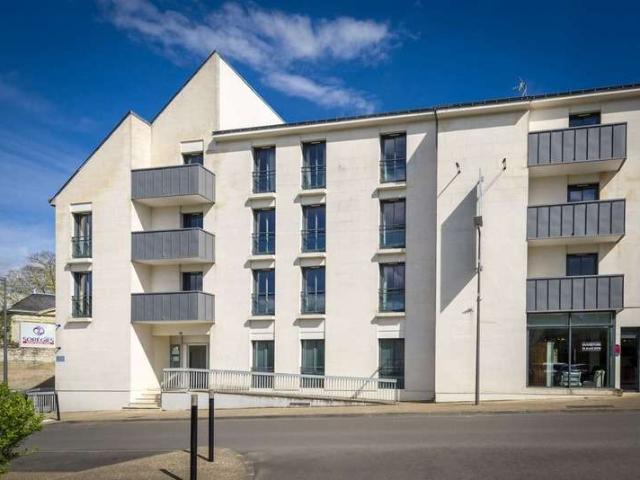 Immeuble 40 pièces Loudun 86