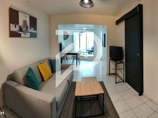 Immeuble 5 pièces 122 m² Nouveauté chez Stéphane Plaza Immob. 122m² Niort