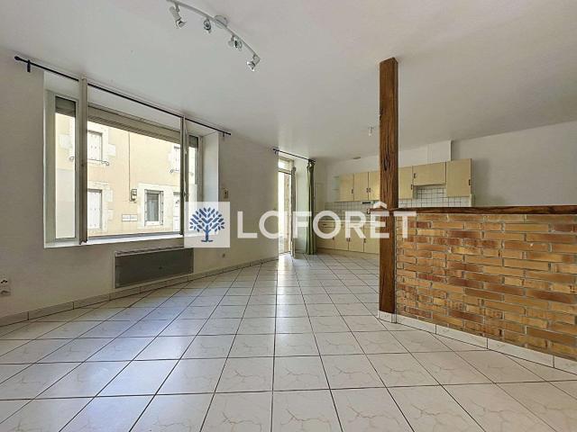 Immeuble 5 pièces Saint Amand sur Sèvre 79